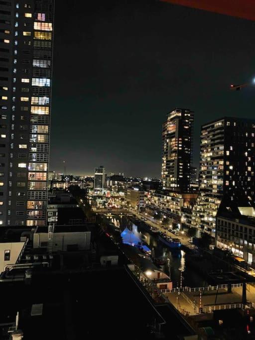 Stunning View Apt Free Parking Apartment Rotterdam Exterior photo